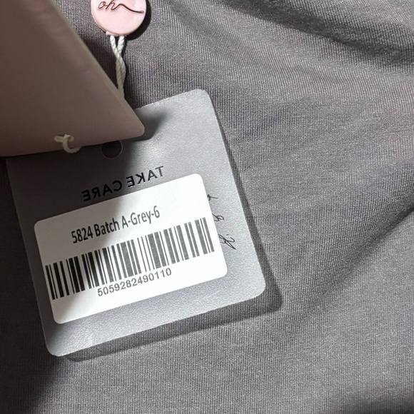 NWT oh Polly single strap jumpsuit - Picture 4 of 8